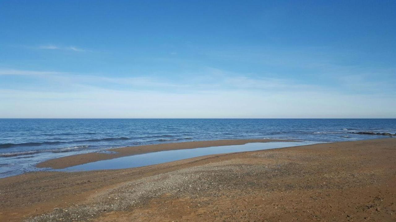 Beau 2 Pieces Recent A 5 M De La Plage La Jara  Εξωτερικό φωτογραφία